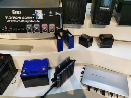 G TECH 12,8V 40Ah LiFePO4 Batterie avec 6000 cycle de vie Fonction Bluetooth pour le stockage de l'énergie solaire