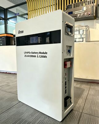 G TECH 25,6V 200Ah 5KWh Pièces LiFePO4 montées sur le mur pour le stockage d'énergie à domicile avec une longue durée de vie